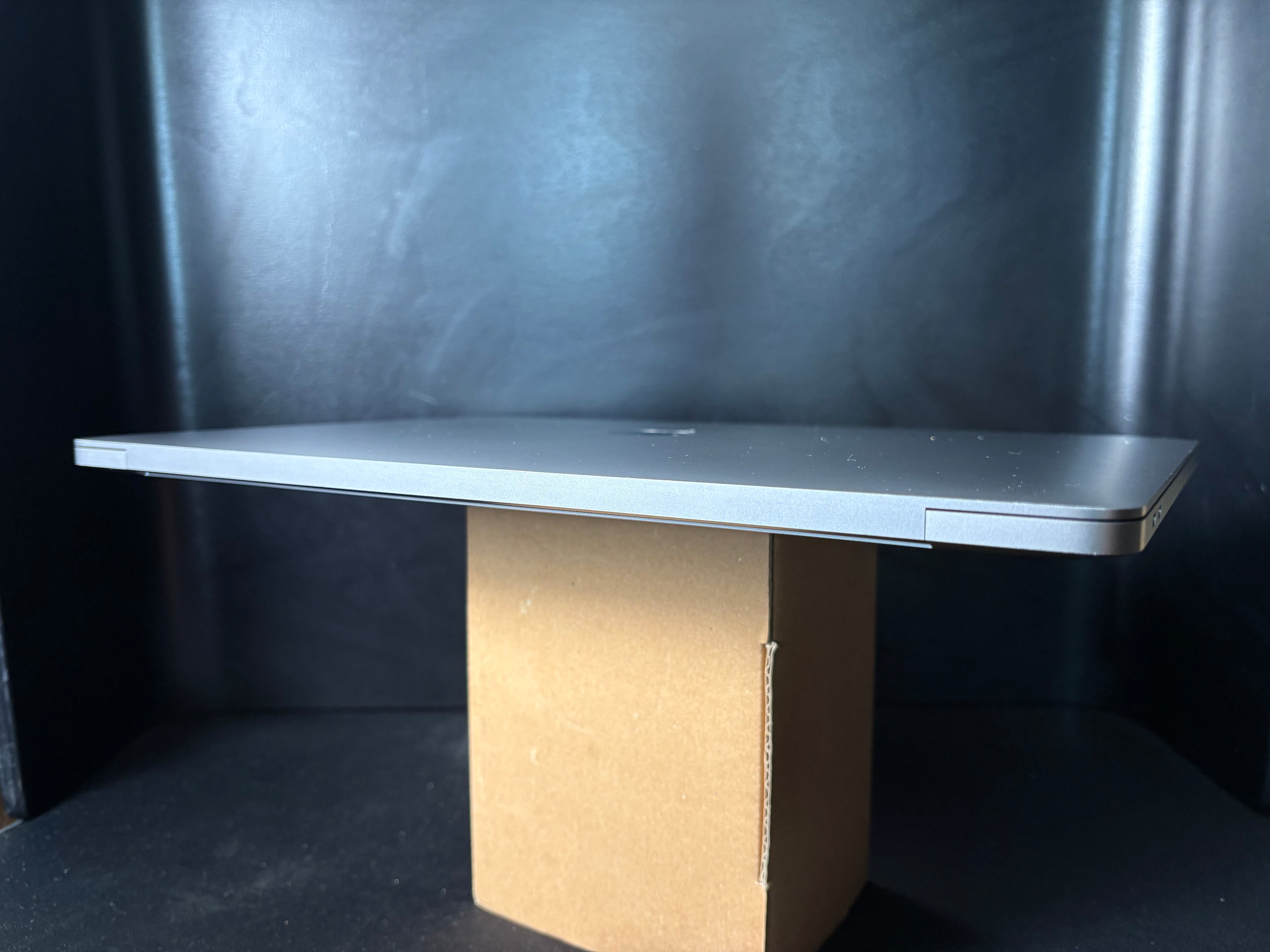 2019 MacBook Pro - i9 - 16GB - 1TB - (#2)