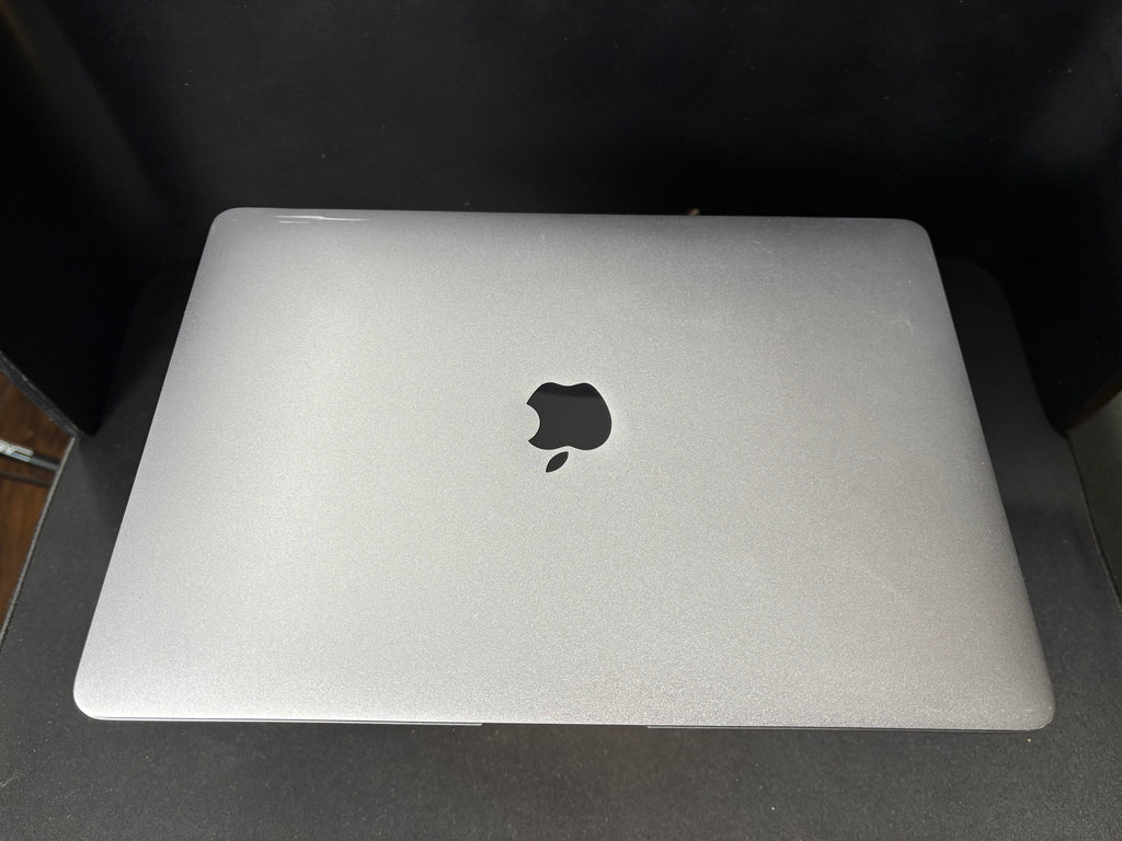 2020 MacBook Air M1 - 8GB - 128GB - (#3)