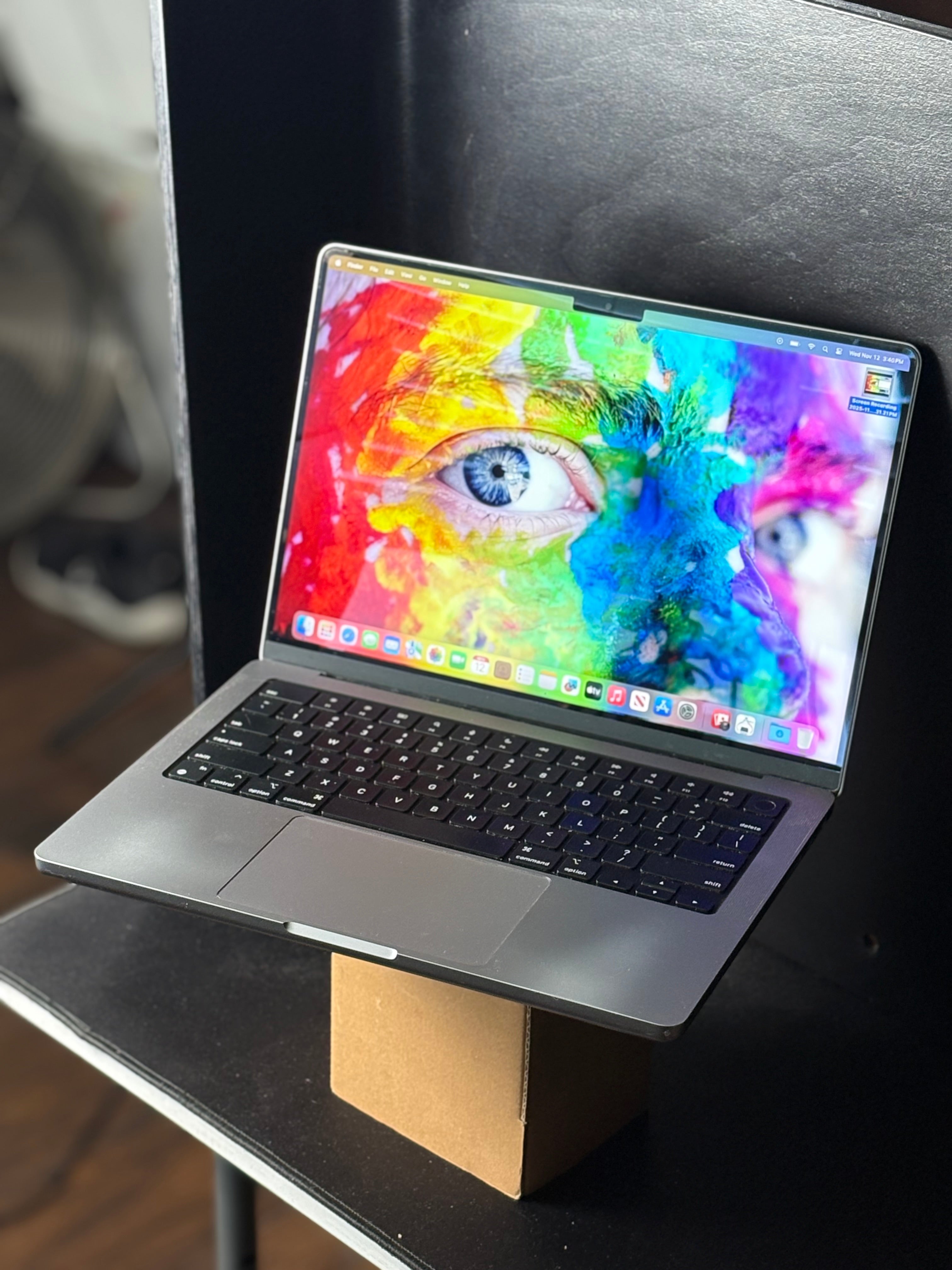 2021 MacBook Pro 14.2" - M1 Pro 14-Core - 16gb - 512gb (#5)