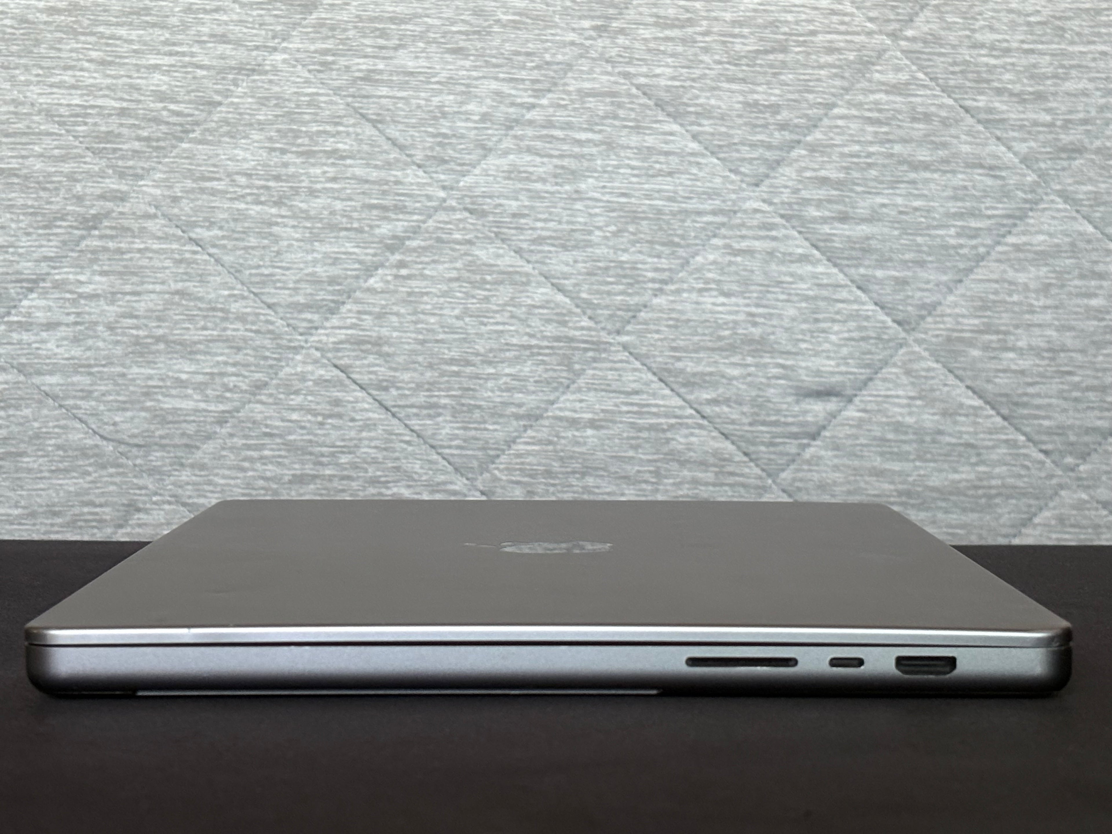 2021 MacBook Pro 16" - M1 Pro - 32GB/1TB - 16-Core GPU (#1)