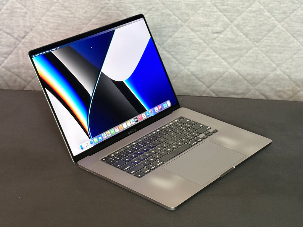 2019 MacBook Pro 16" - i9 - 16GB - 1TB SSD (#8)