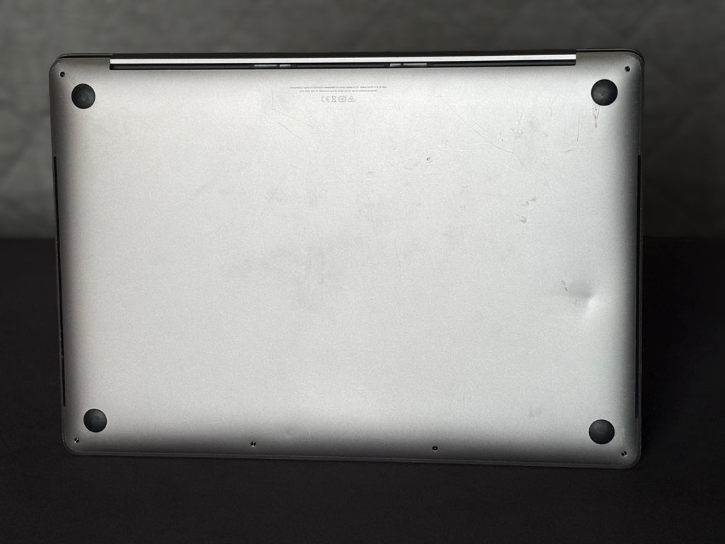 2019 MacBook Pro 16" - i9 - 16GB - 1TB SSD (#8)