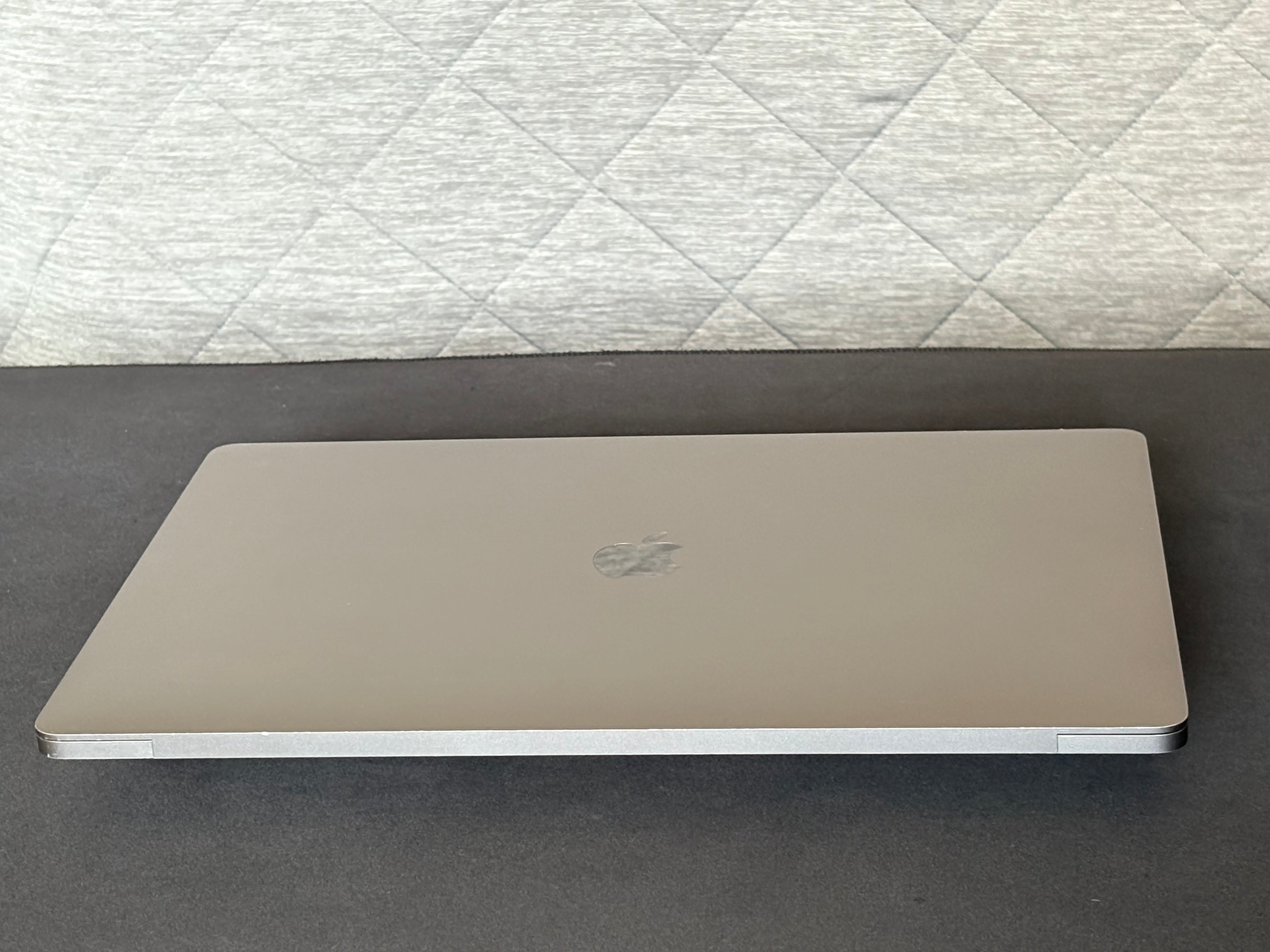 2019 MacBook Pro 16" - i9 - 16GB - 1TB SSD (#8)