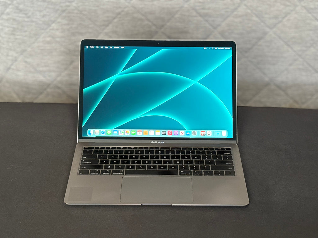 2019 MacBook Air - 8GB - 256GB - (#9)