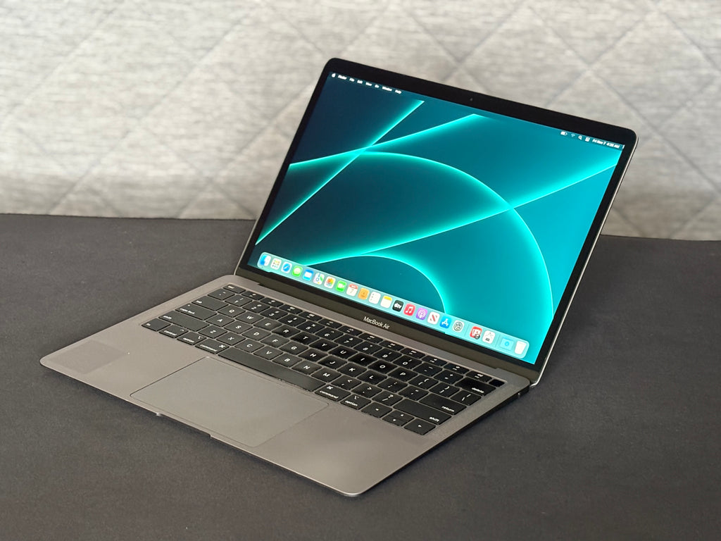2019 MacBook Air - 8GB - 256GB - (#9)