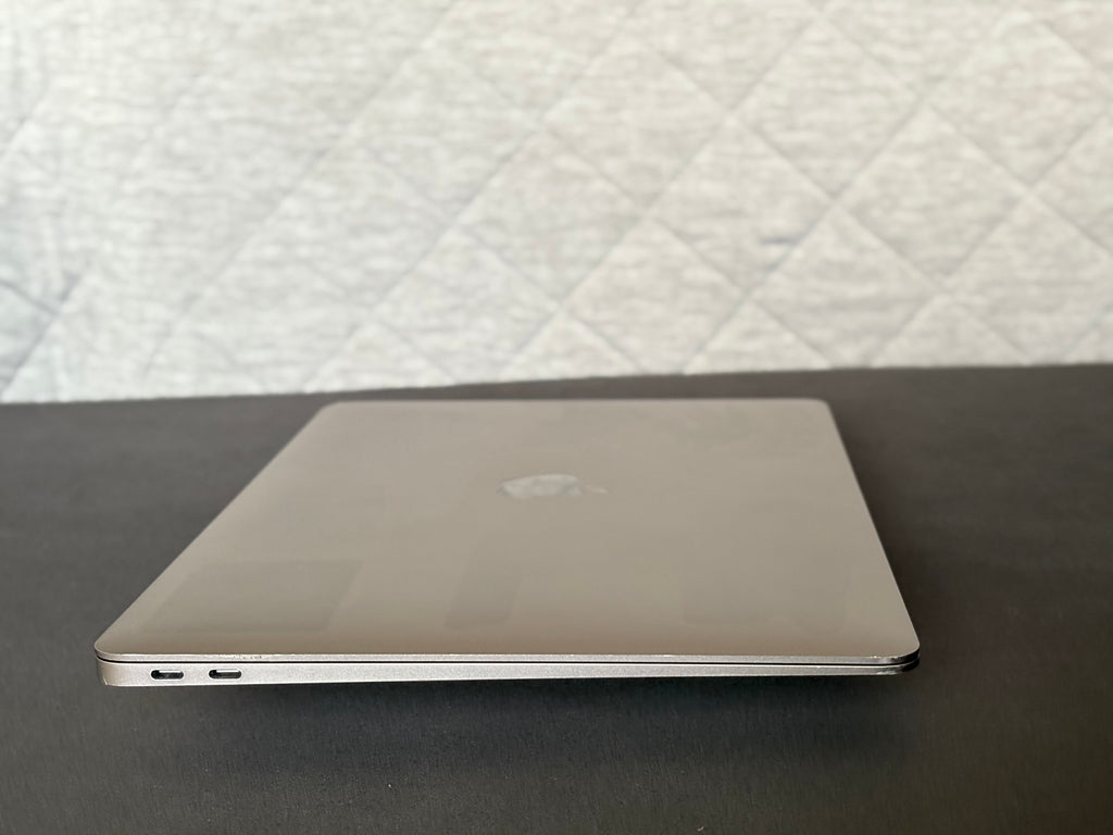 2019 MacBook Air - 8GB - 256GB - (#9)