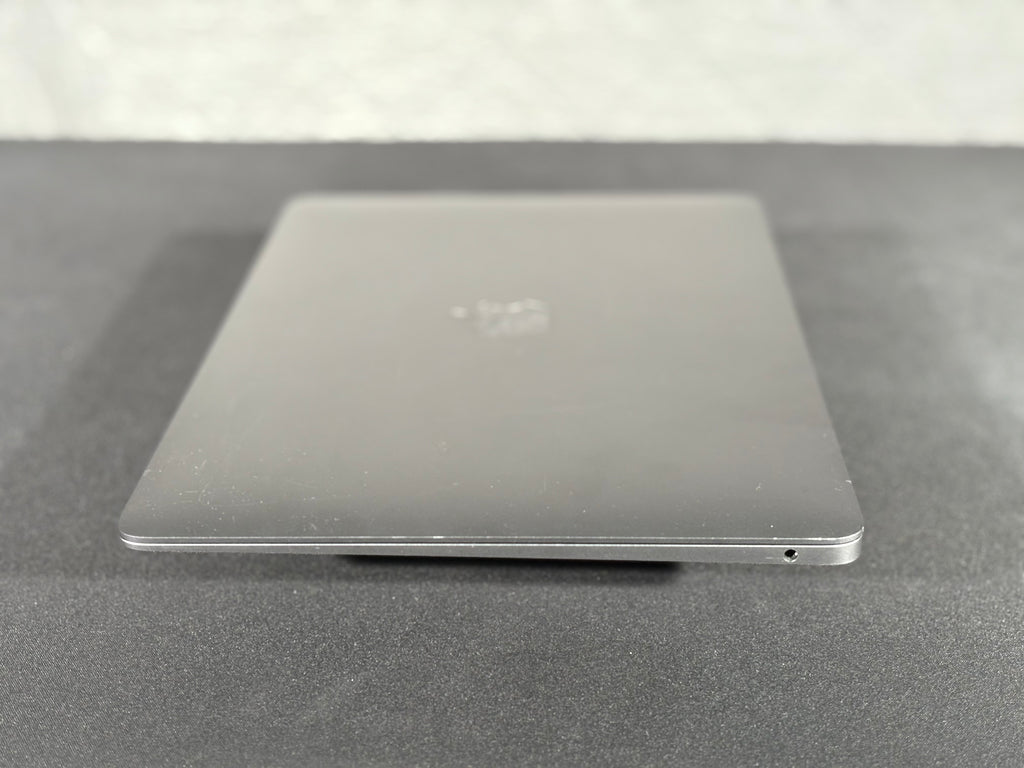 2020 MacBook Air M1 - 8GB - 128GB - (#13)