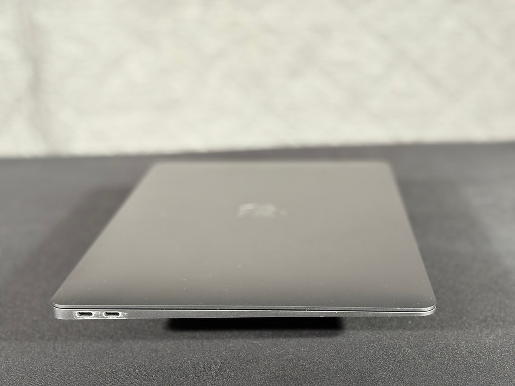 2020 MacBook Air M1 - 8GB - 128GB - (#13)